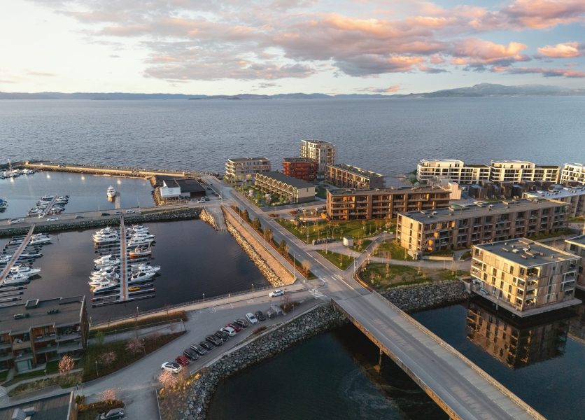 Grilstad-Marina_Eksteriør_Drone-2_v2_Plyo